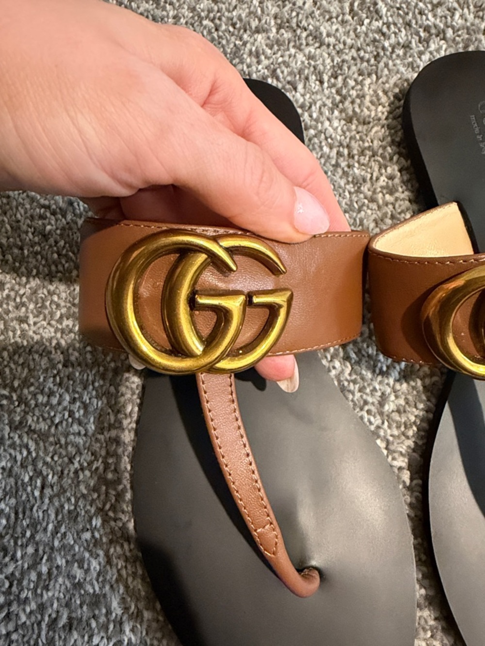 Gucci Double G Sandals - Picture 4 of 11